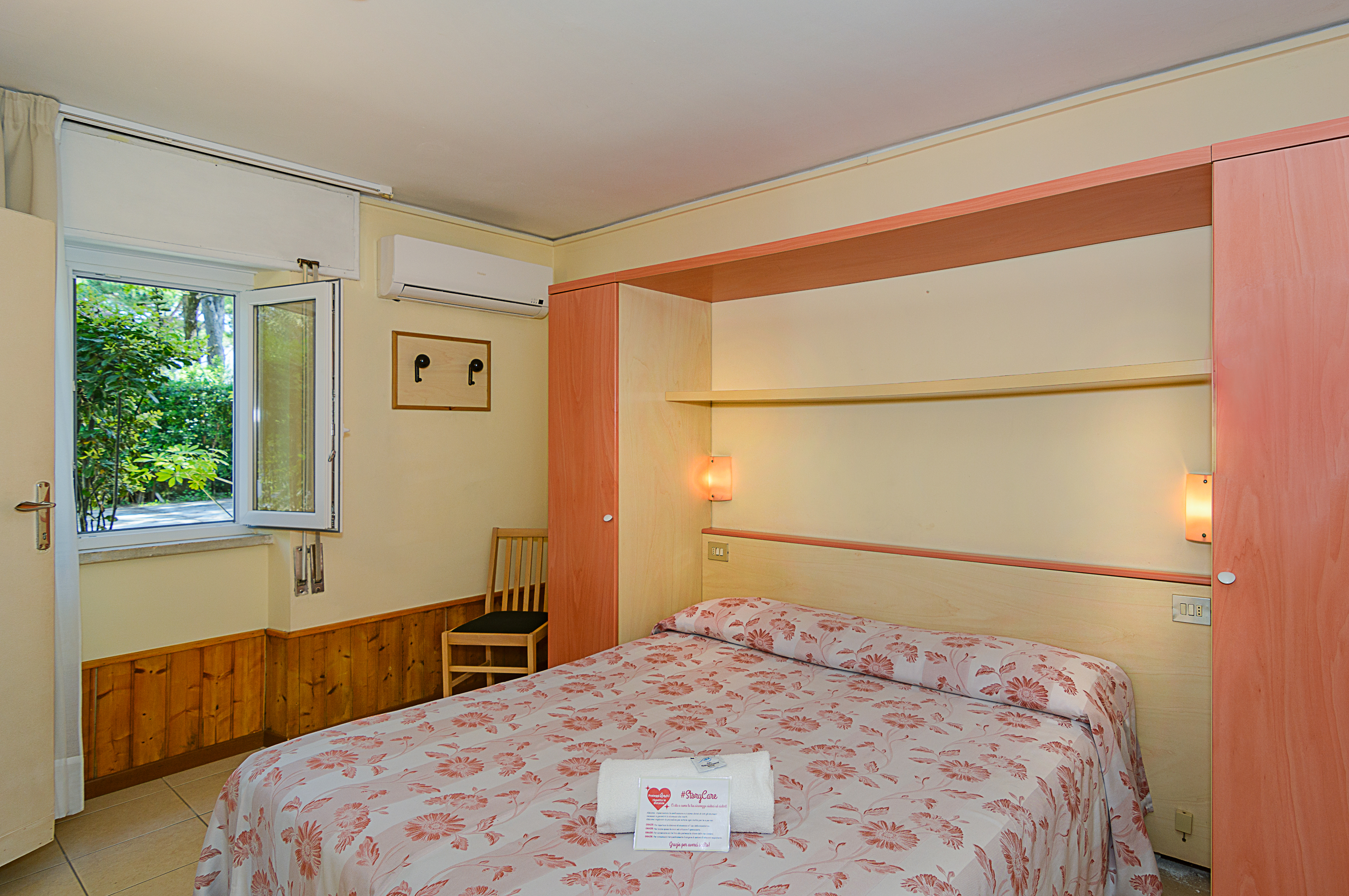 Cat Nap — Familiare Simple Stay